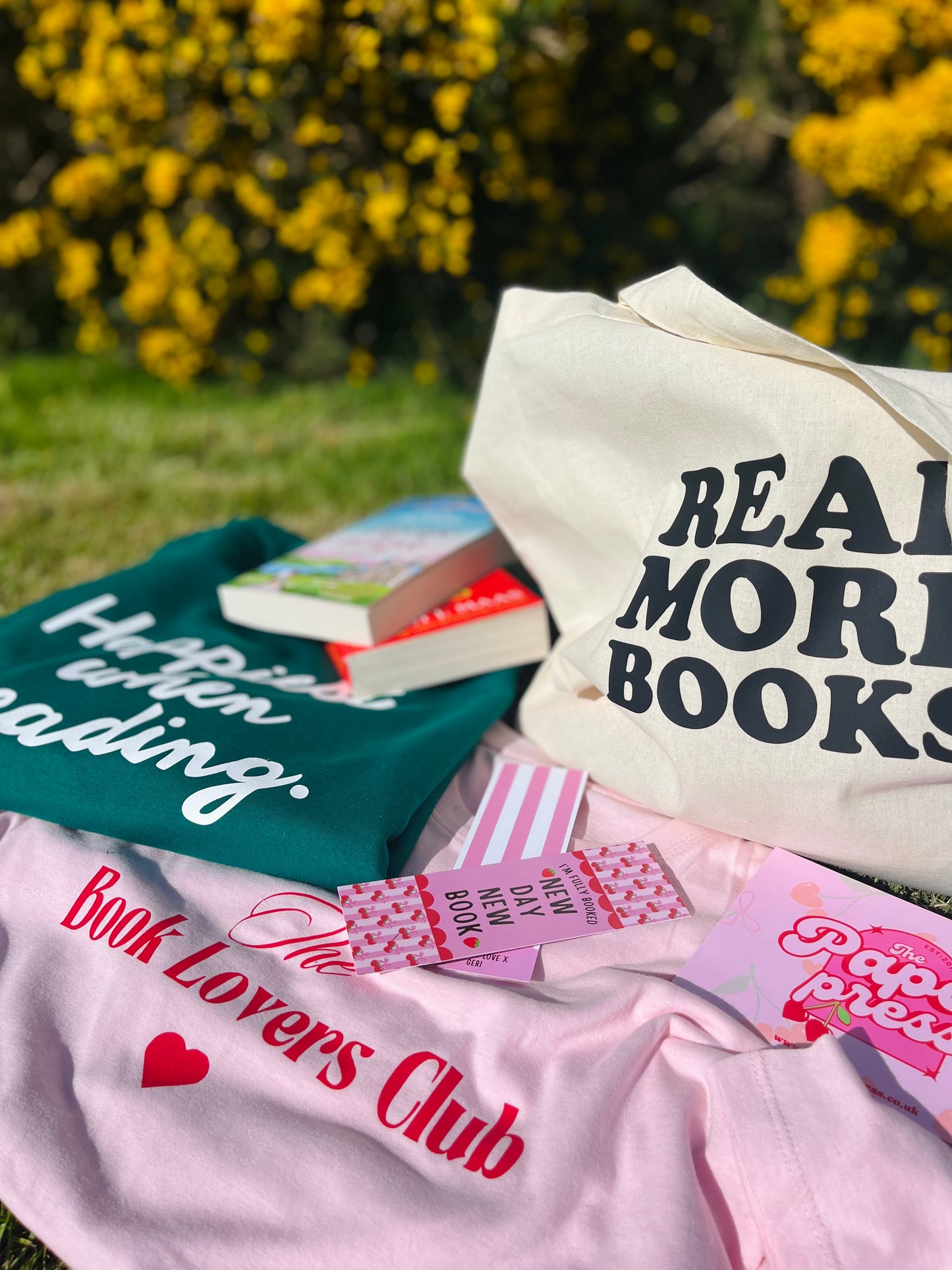 THE PAPER PRESS BOOK BAG!