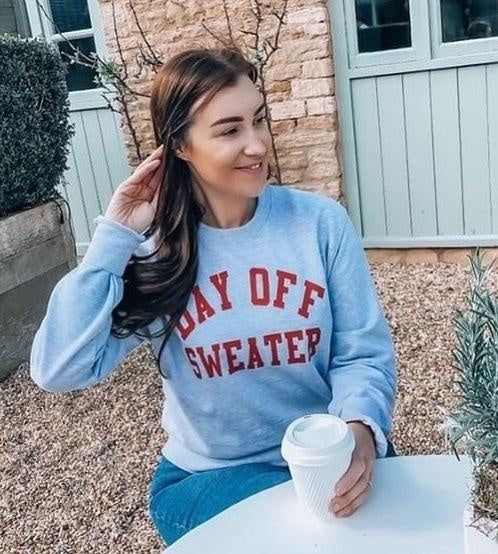 DAY OFF SWEATER