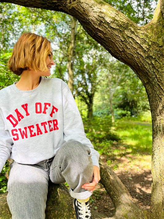 DAY OFF SWEATER