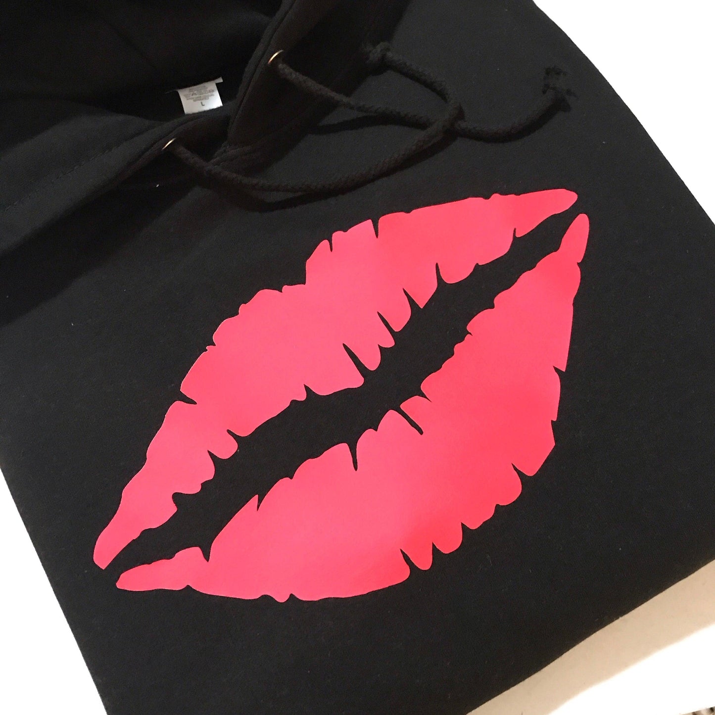 LIPS HOODIE
