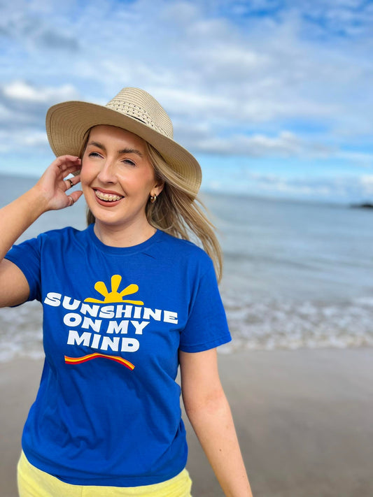 SUNSHINE ON MY MIND SLOGAN SUMMER TEE