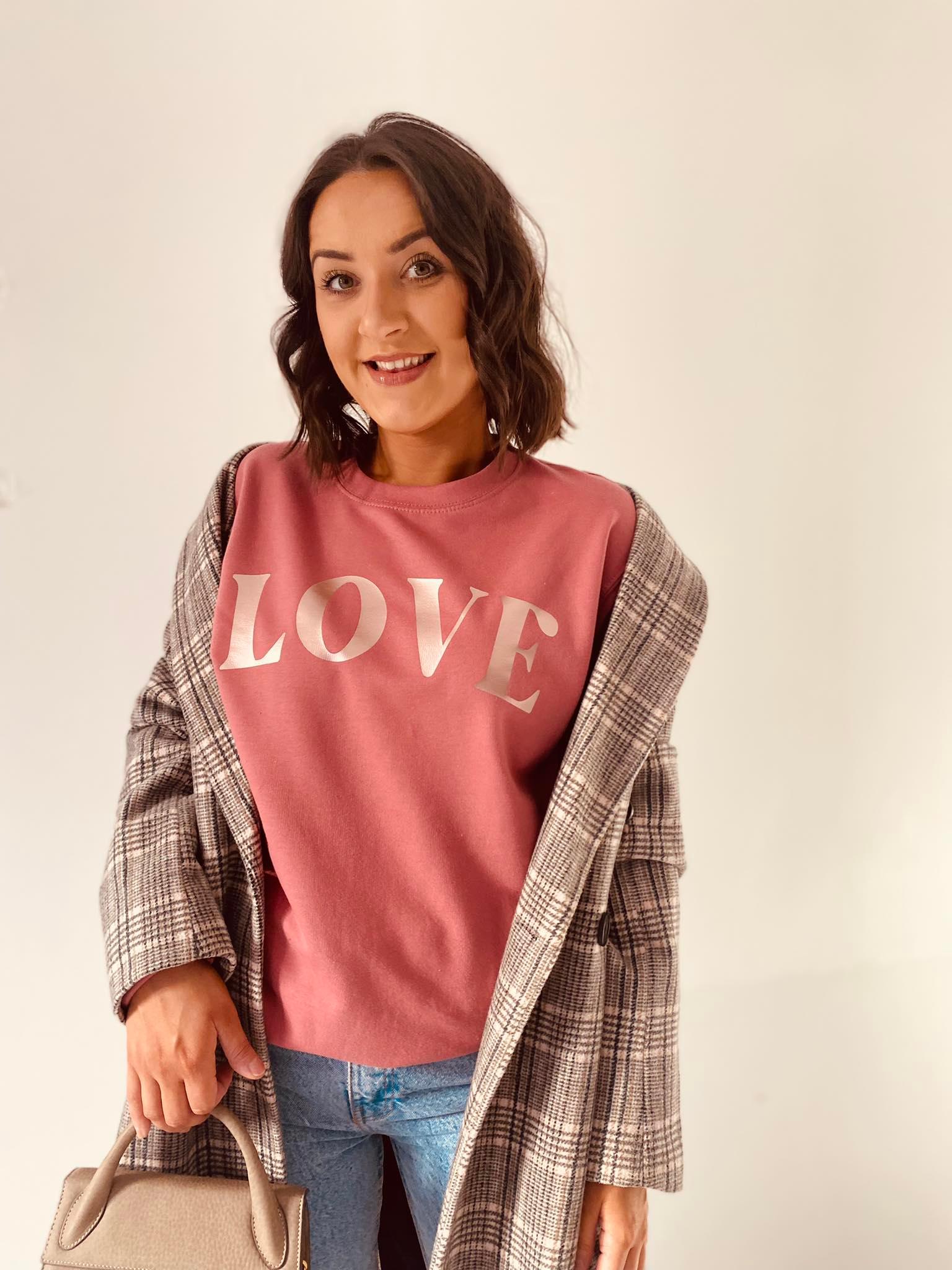 LOVE SWEATER | NEW-ThePaperPress